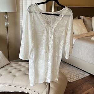 Elegant White Lace Swim Coverup